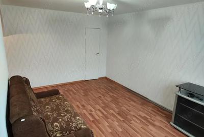 Apartament cu 2 camere decomandat în Lipovei