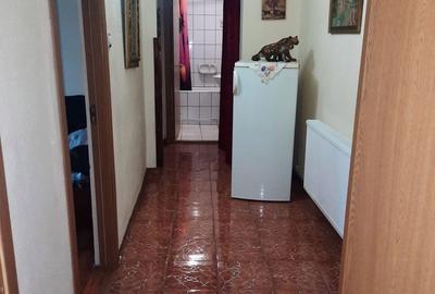 Apartament cu 3 camere decomandat în Cetate - 1