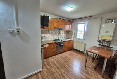 Vand apartament 3 camere Micro 1 - 2