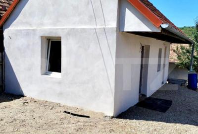 Casa de vanzare in Aiud 2 camere, semifinisata, cu p - 2