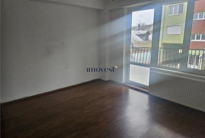 Apartament 3 Camere Central - 2