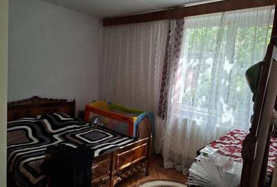 Apartament cu 3 camere semidecomandat în Exterior Vest - 1