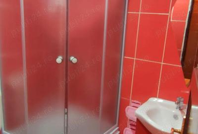 Apartament cu 3 camere semidecomandat în Central - 10