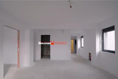 Spațiu comercial, de 135 mp, în Decebal - 18