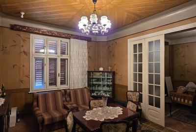 Casă individuală cu 9 camere cu Canalizare în Est - 8