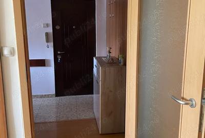 Inchiriez garsoniera Inchiriez garsoniera - 7