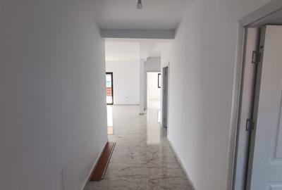Casă individuală cu 4 camere cu Canalizare în Valea Lupului - 30