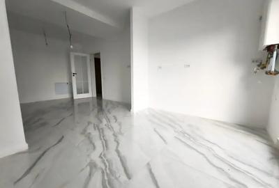 Apartament cu 3 camere decomandat în 1 Decembrie 1918