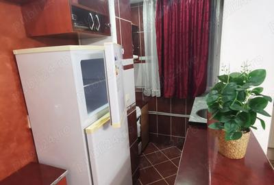 Inchiriez apartament cu o camera - 16