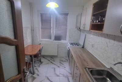 Apartament cu 2 camere semidecomandat, mobilat în Pajura - 2