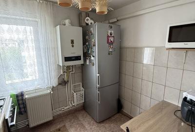 Apartament cu 3 camere decomandat în Central - 1