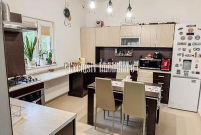 Casă cu 4 camere cu Canalizare în Lumina - 10