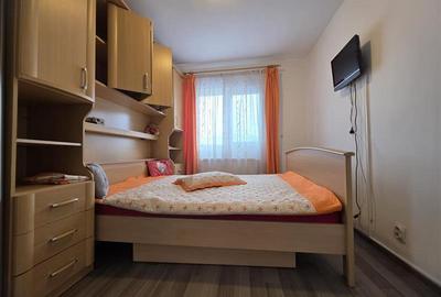 Apartament cu 2 camere decomandat, mobilat în 13 Decembrie - 3