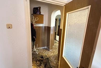 Apartament cu 3 camere în Coman - 3