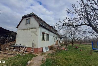 Casă cu 2 camere cu Teren 1000 Mp în Cefa - 9