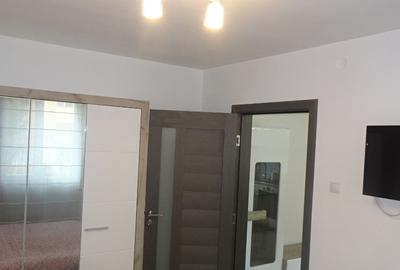 Inchiriez, garsoniera in Deva, zona Dacia, etaj 1, situata pe mijloc, - 2