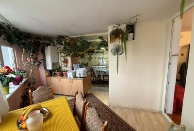 Apartament cu 2 camere decomandat în Ultracentral