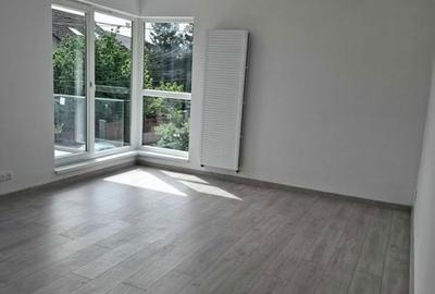 Apartament cu 3 camere decomandat în Lujerului - 2