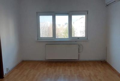 Apartament cu 2 camere semidecomandat în Dâmbu Pietros - 1