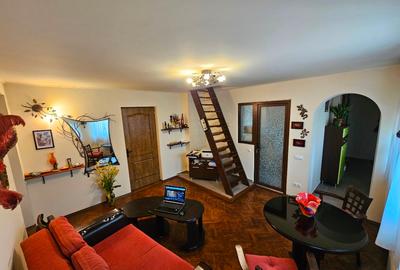 Etaj de vilă cu 4 camere si mansardă. - 4