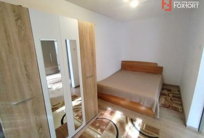 Apartament cu 2 camere semidecomandat, mobilat în P-ța Doina - 5