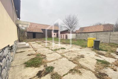 Casă individuală cu 3 camere cu Canalizare în Hamba - 13