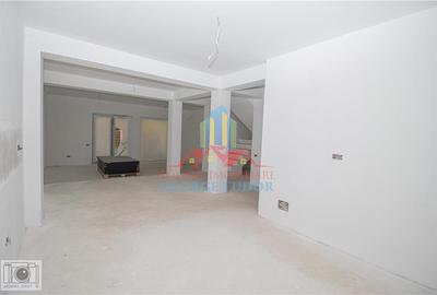 Casă individuală cu 5 camere cu Canalizare în Corbeanca - 4