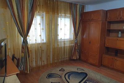 Garsonieră decomandată în Central - 4