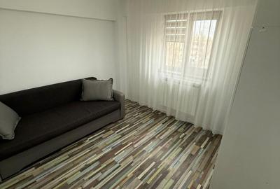 Apartament cu 4 camere decomandat, mobilat în Boema - 9