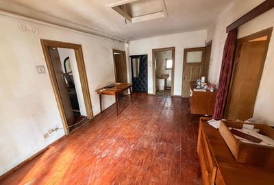 Casă individuală cu 7 camere cu Canalizare în Băneasa - 10