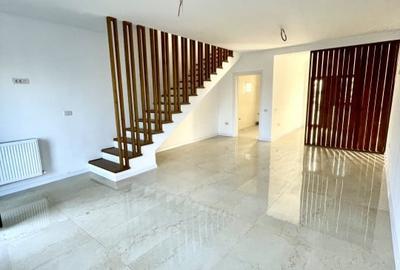 Duplex la cheie, 3 camere,  Lumina