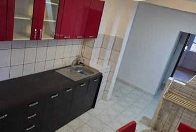 Apartament cu 3 camere decomandat, mobilat în Cetate - 3