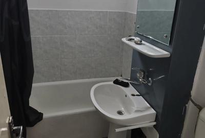 Garsonieră decomandată în Precista - 1