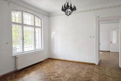 Spațiu comercial, de 200 mp, în Ultracentral - 11