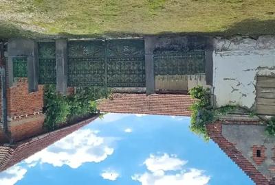 Vand casa in Cladova - 2