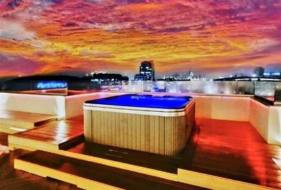 Apartament cu 4 camere semidecomandat în Palat - 1