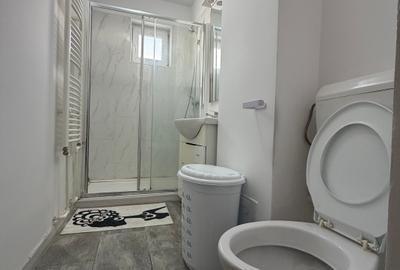 Apartament cu 2 camere semidecomandat în Micro 4 - 2