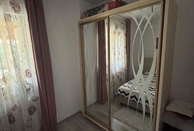 Apartament cu 3 camere în Valea Adâncă - 1