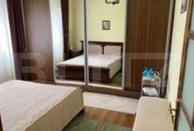 Casă cu 3 camere cu Teren 1445 Mp în Central - 1