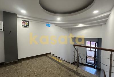 Birou, de 650 mp, în 13 Septembrie - 13