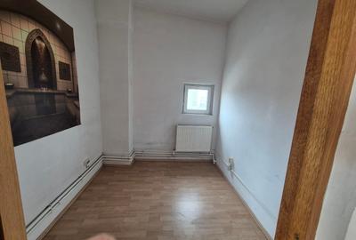 Birou, de 200 mp, în Basarabia - 9