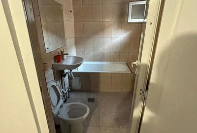 Apartament cu 3 camere decomandat în Piața Nouă - 2