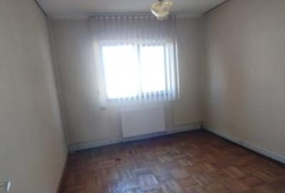 Apartament cu 4 camere decomandat în Nord - 4
