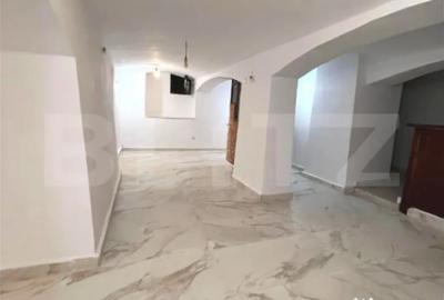 Spațiu comercial, de 91 mp, în Central - 1