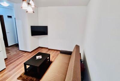 Apartament cu 2 camere decomandat în Roșu