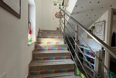 Casa individuala 7 camere cu 3 bai langa metrou - 9