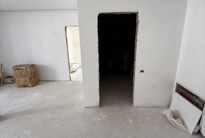 Apartament cu 3 camere semidecomandat în Florești - 6