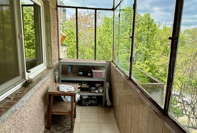Apartament cu 2 camere decomandat în Rahova - 3