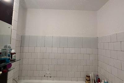 Apartament cu 3 camere decomandat în Canta - 1