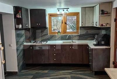 Casă cu 4 camere cu Teren 621 Mp în Central - 2